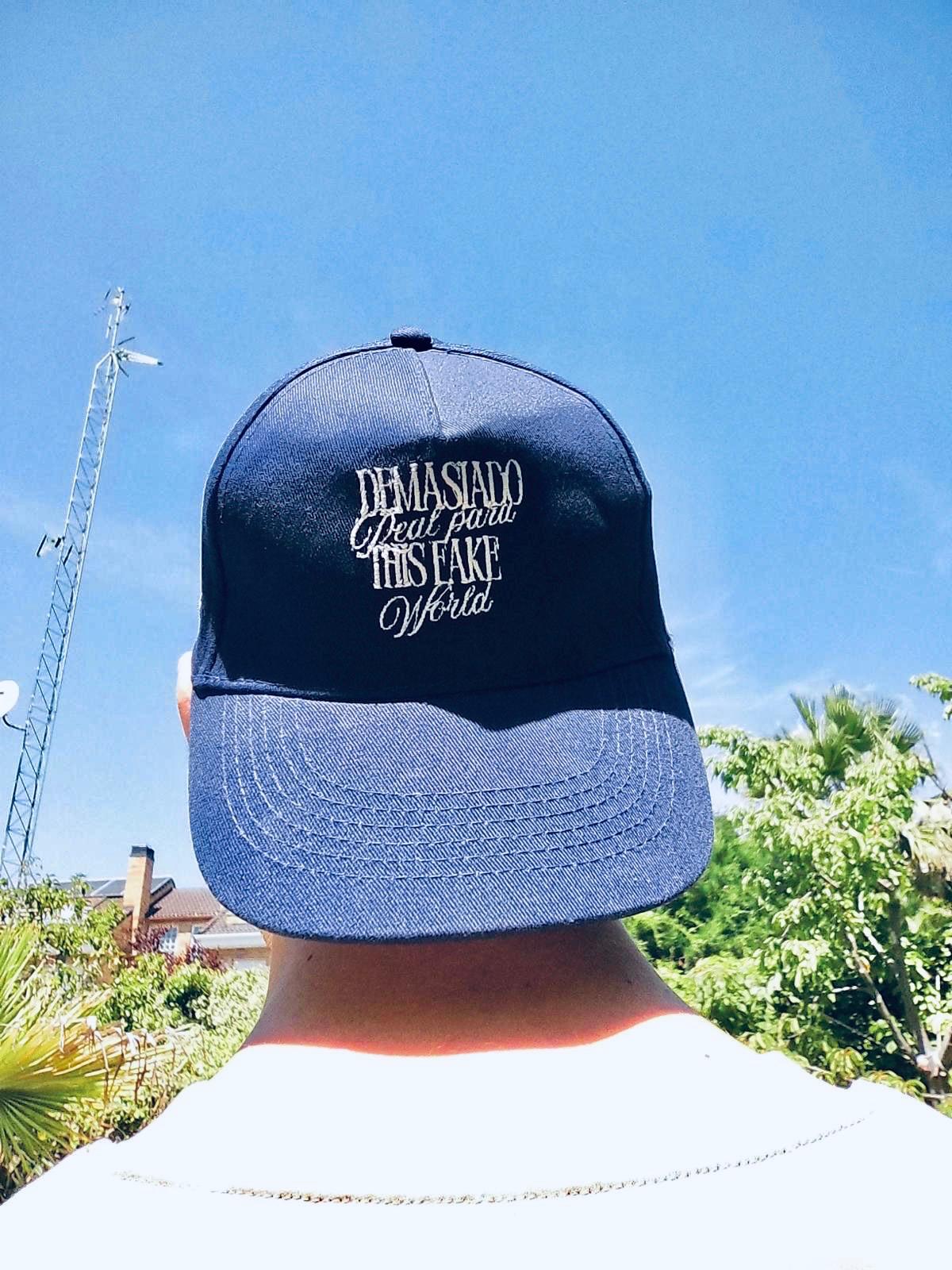 Gorra Too Real- Azul marino